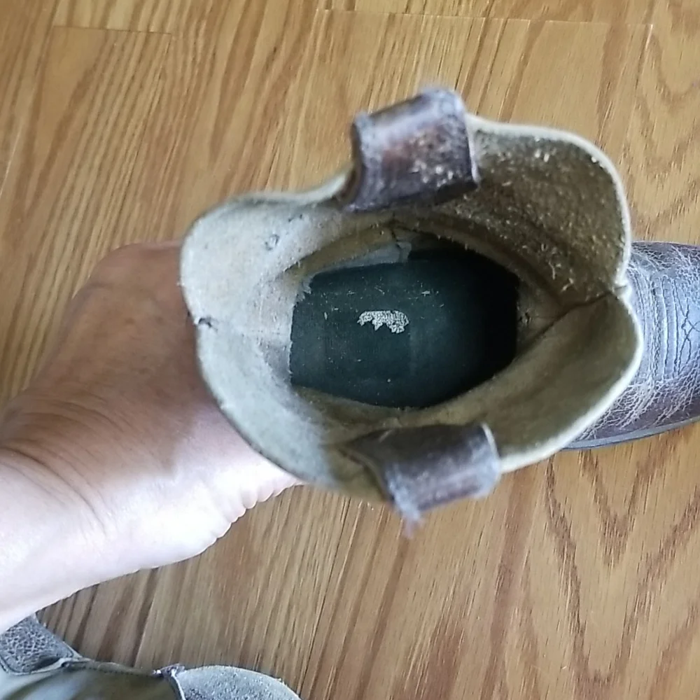 Ariat used lots
